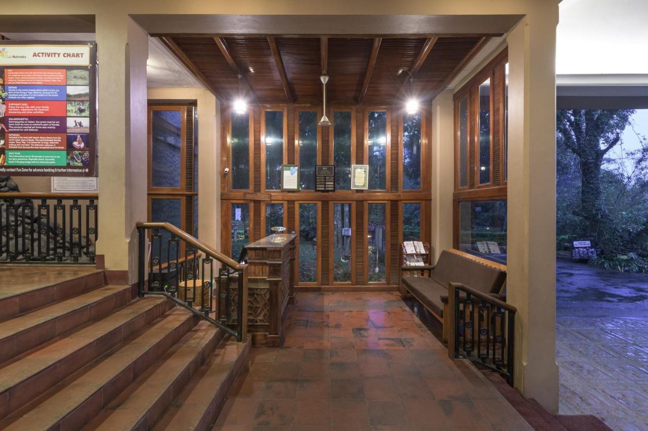 Club Mahindra Thekkady Hotel Bagian luar foto
